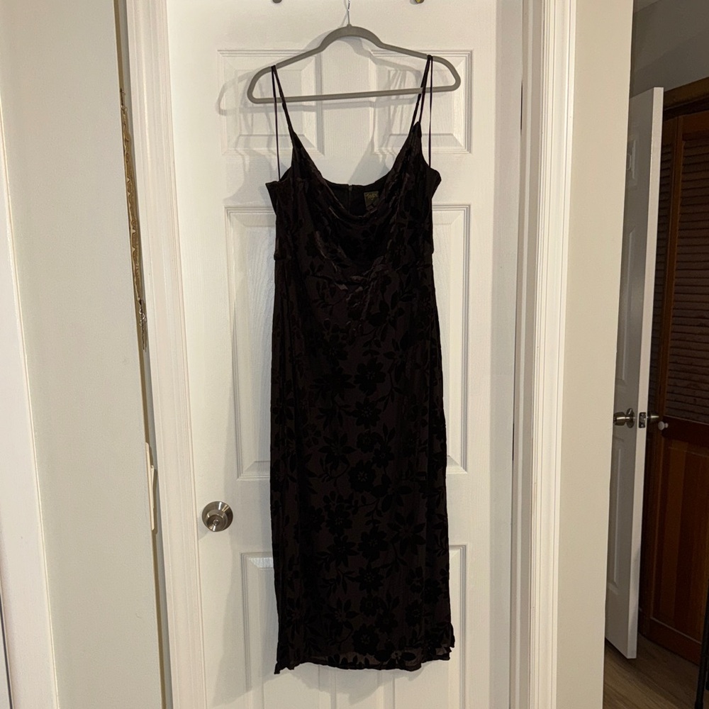 Taylor Dress